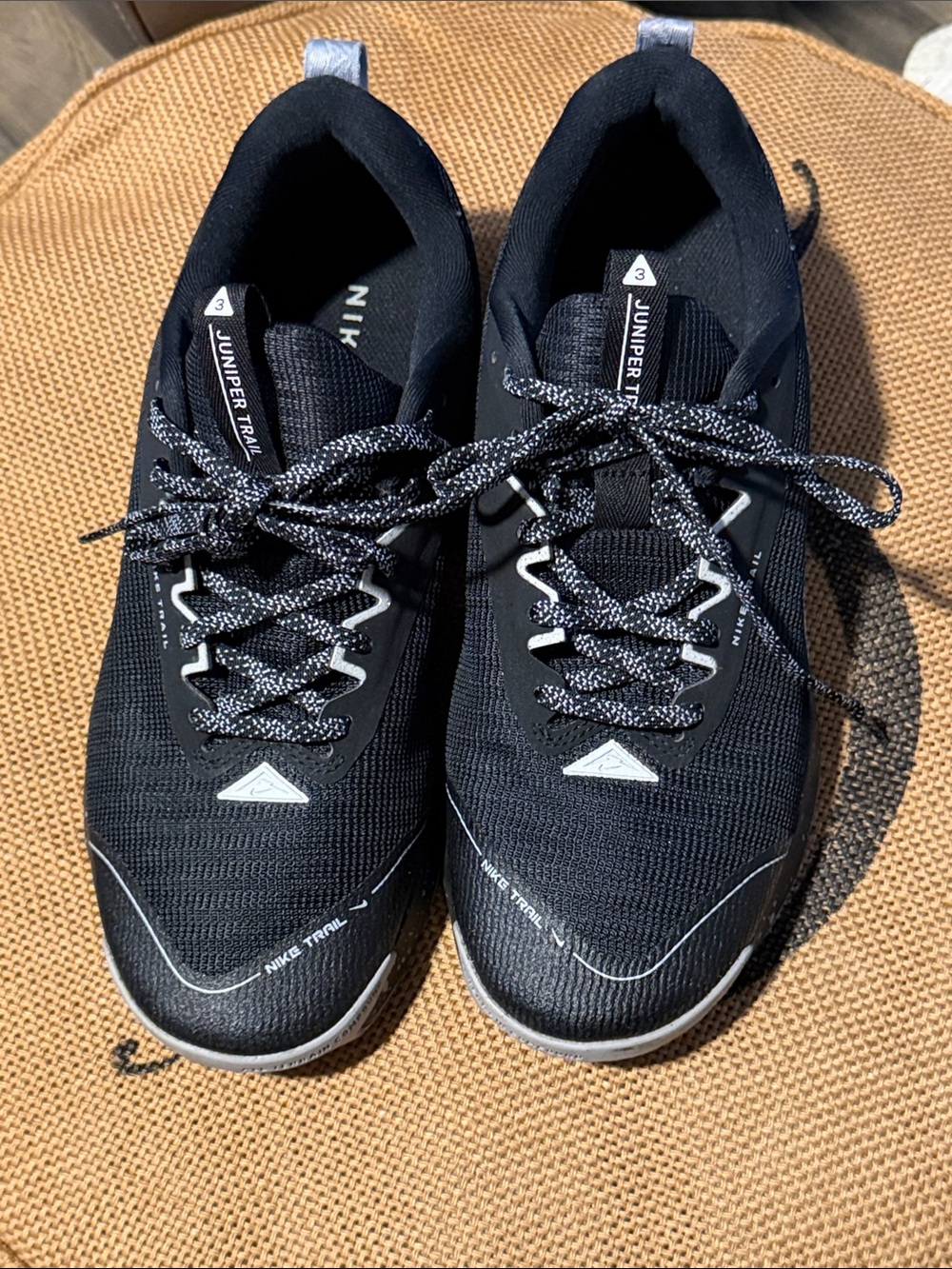 Nike Black Trail Running Sneakers with Reflective Accents